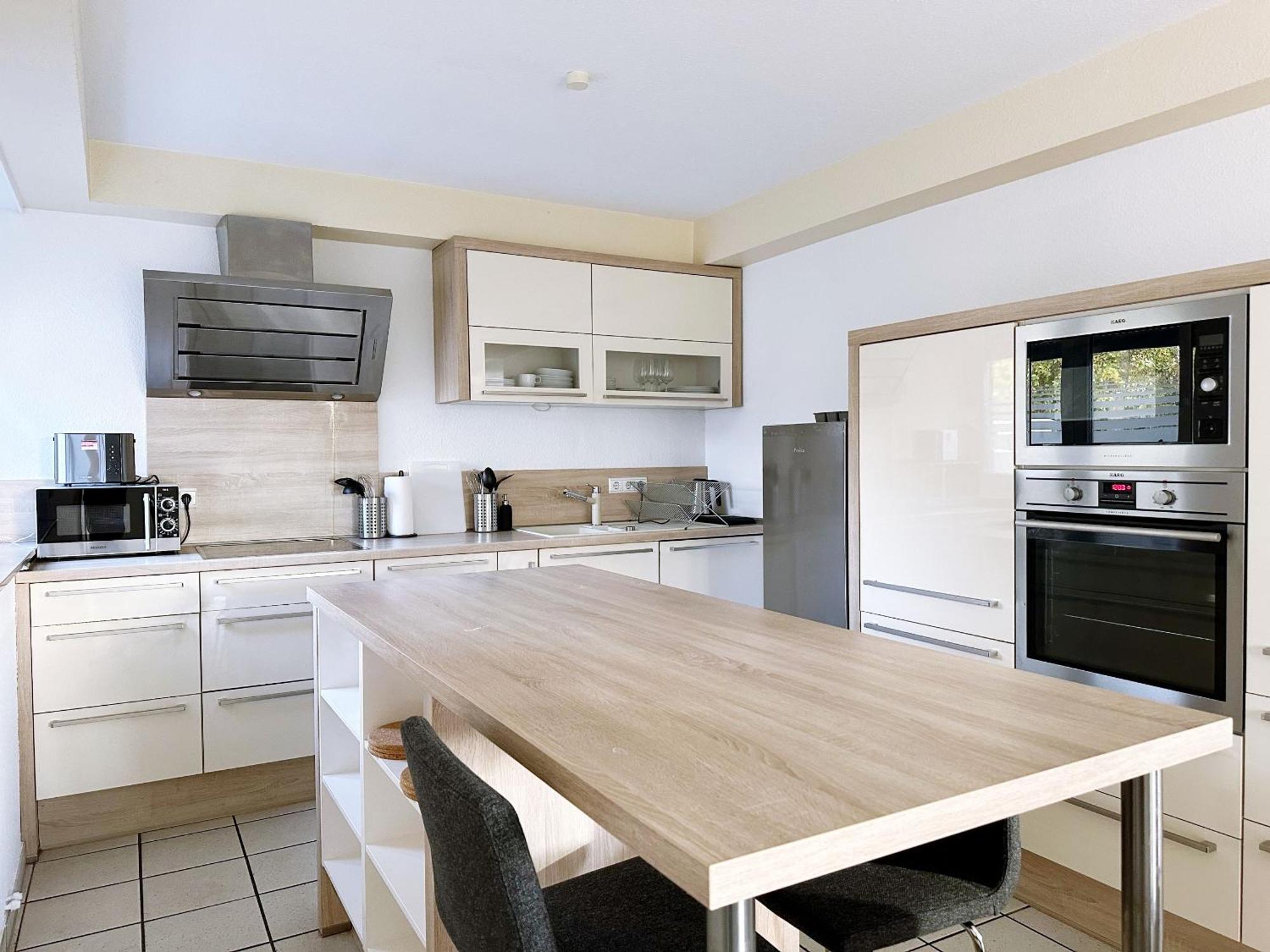 Schoene Apartments I Private Parkplaetze I Home2Share มึนสเทอร์ ภายนอก รูปภาพ