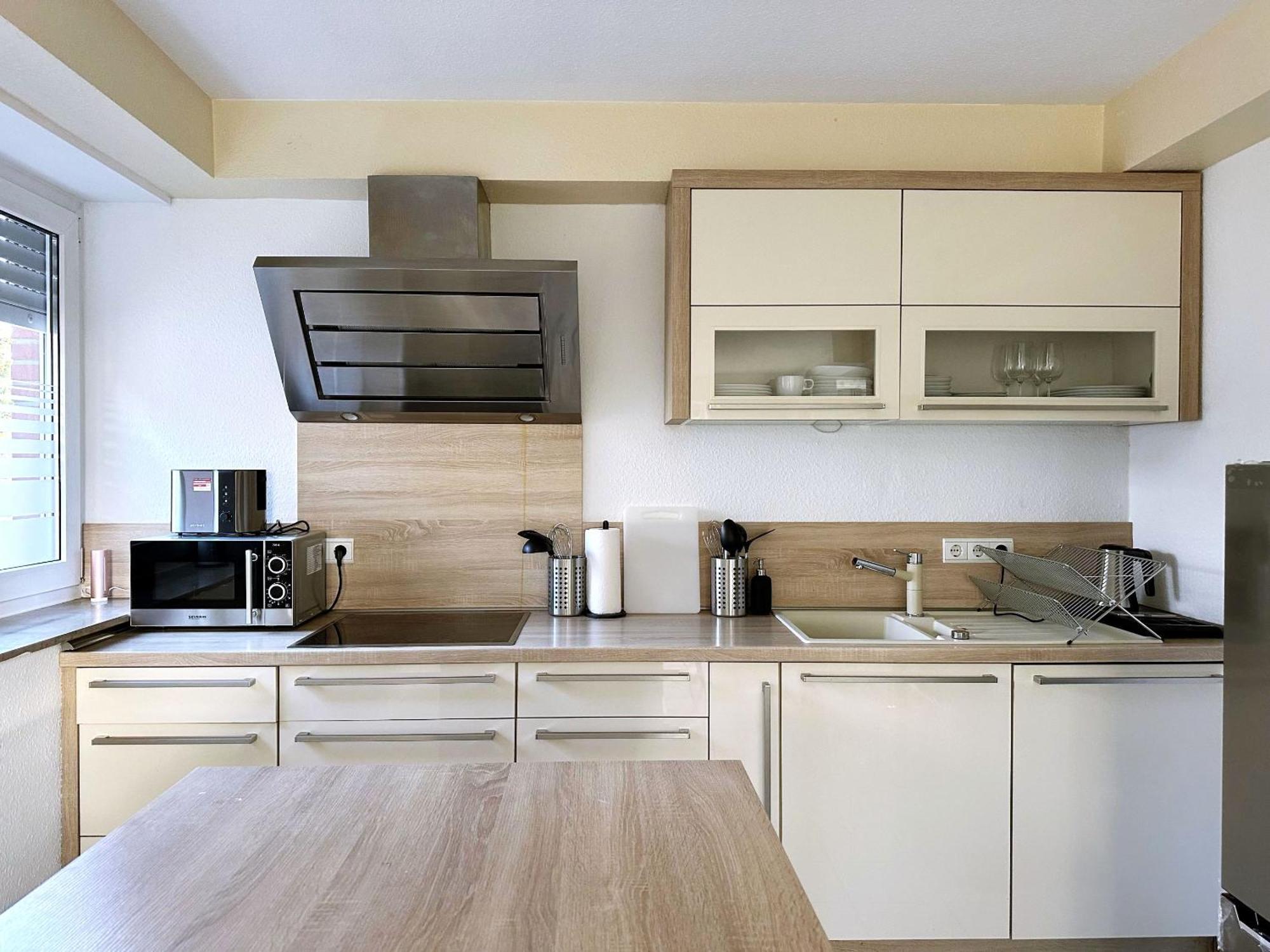 Schoene Apartments I Private Parkplaetze I Home2Share มึนสเทอร์ ภายนอก รูปภาพ