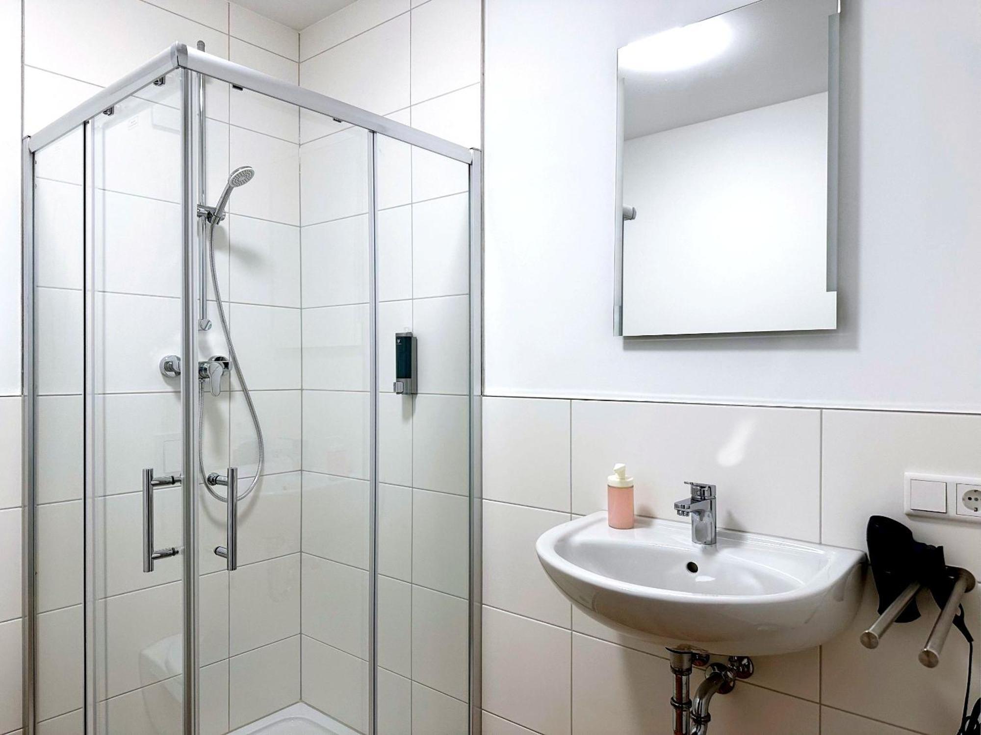 Schoene Apartments I Private Parkplaetze I Home2Share มึนสเทอร์ ภายนอก รูปภาพ